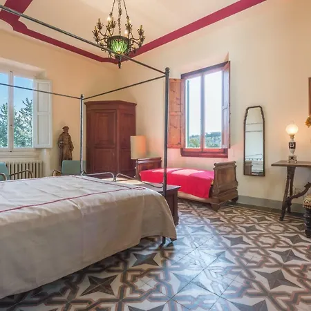 3bdrm Luxury In Tuscan Villa,private Estate, Shared Swimmingpool *