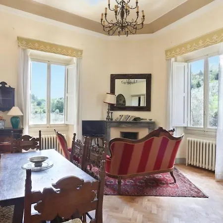 3bdrm Luxury In Tuscan Villa,private Estate, Shared Swimmingpool Floransa