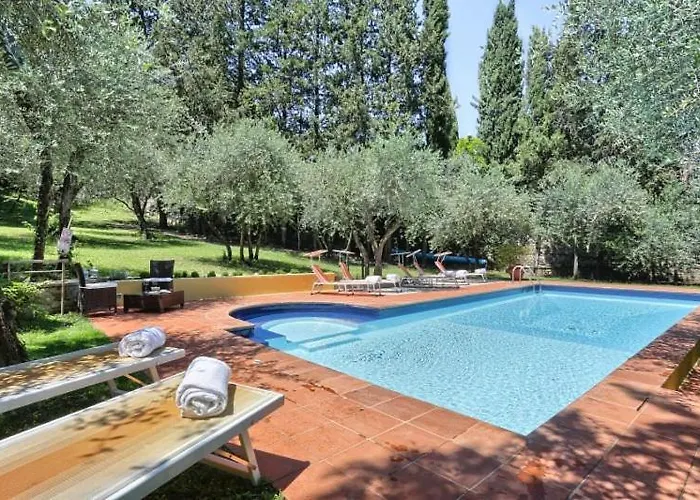 Apartament 3bdrm Luxury In Tuscan Villa,private Estate, Shared Swimmingpool