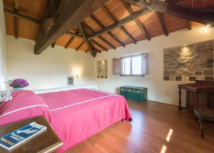 3bdrm Luxury In Tuscan Villa,private Estate, Shared Swimmingpool Apartament