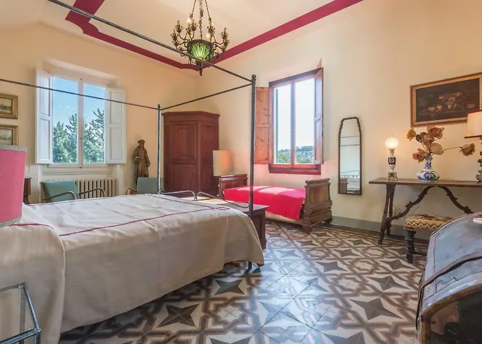 3bdrm Luxury In Tuscan Villa,private Estate, Shared Swimmingpool *