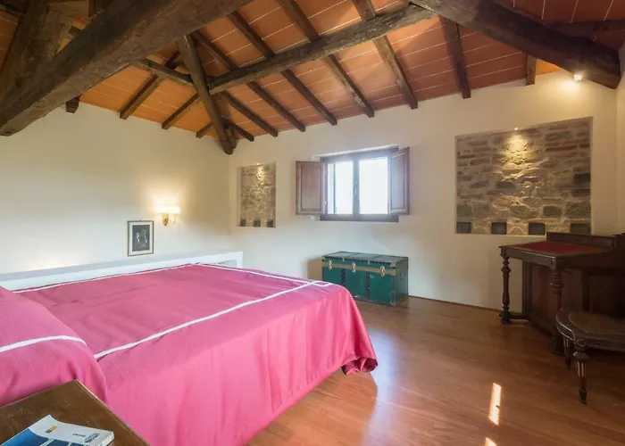 3bdrm Luxury In Tuscan Villa,private Estate, Shared Swimmingpool *